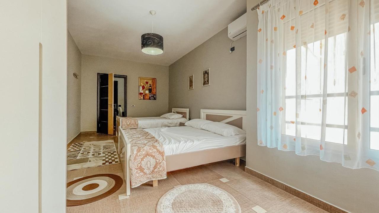 Rooftop Apartments Дуррес Экстерьер фото
